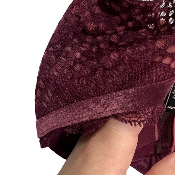 Victoria's Secret Very Sexy Push-Up Bra Size 36D Underwire Red Burgundy Lace - Picture 14 of 14